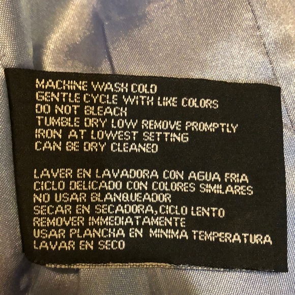 Weatherproof jacket. - Picture 5 of 8